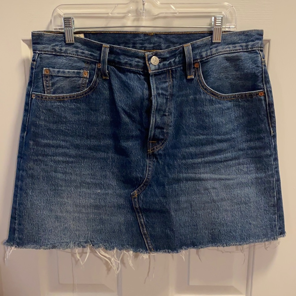 Levi’s high waist denim mini skirt